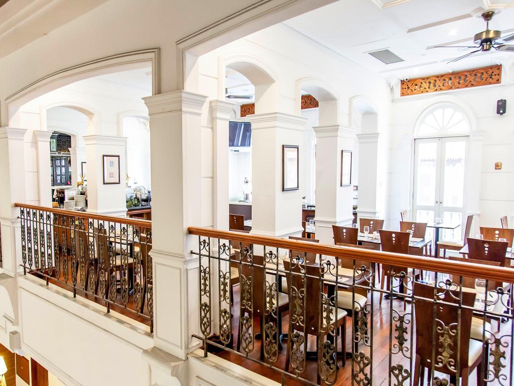 Village Court By Far East Hospitality Khách sạn Singapore